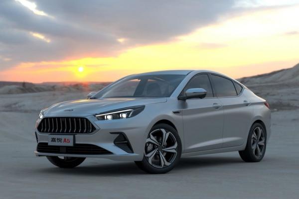 JAC хочет продавать в России стильный лифтбек